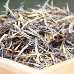 云南滇红茶 工夫红茶  茶叶 松针