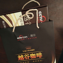 越谷云南小粒咖啡 三合一速溶咖啡60条装900g 组合礼盒黑...