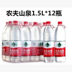 批发农夫山泉1.5L天然矿泉水