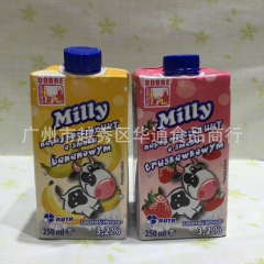 波兰原装进口 250ml 米力 Milly 草莓 香蕉含乳饮...