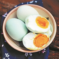 原生态绿色超大咸鸭蛋 农家散养240枚装个个流油 整箱批发