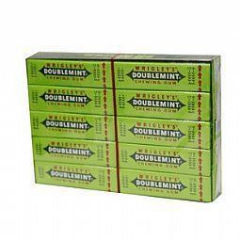 休闲零食批发15g绿箭口香糖5片装1盒*20支