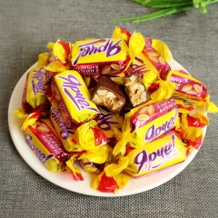 俄罗斯进口 黄花生士力架 爵士糖花生夹心巧克力 牛轧糖10斤...