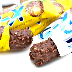 韩国进口X-5果仁夹心巧克力棒36g 糕点休闲零食品批发1件...