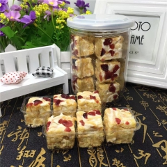 小馋猫 蔓越莓牛轧糖沙琪玛 12块装罐装休闲零食厂家直销一件...