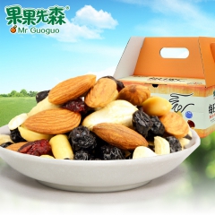 果果先森 每日坚果 什锦蜜饯混合坚果仁750g原味 年货零食...