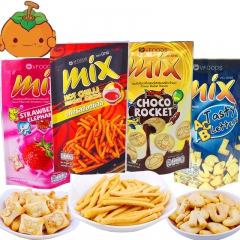 泰国原装进口VFOODS MIX草莓注心饼干30g 飞行图案...