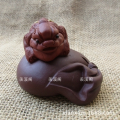 自产自销 批发宜兴紫砂茶宠 紫砂雕塑摆件 紫砂金蟾 紫砂钱袋...