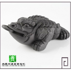 《特价纯黑色一品堂紫砂蟾蜍》玩宠摆件 招财蟾蜍