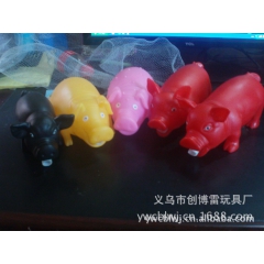 狂卖PVC搪胶玩具惨叫猪 工程猪 野猪