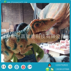 仿真活体蛇 可以手上表演的小恐龙 恐龙定制厂家