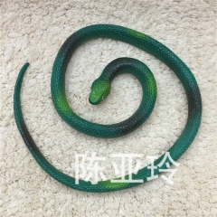 厂家直销75cm环保整蛊蛇 稀奇古怪仿真软胶蛇 整人玩具假蛇...