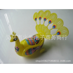 拉线玩具 婴幼儿童玩具 拉线孔雀 玩偶  二元店批发热卖