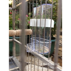 特价鹩哥 八哥 鹦鹉 小鸟 自动饮水器 自动喂水器 喂食器鸟...