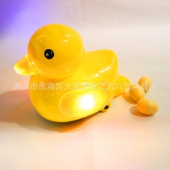 699-4会下蛋的小黄鸭 电动万向儿童玩具 生蛋鸭 炫酷的灯...