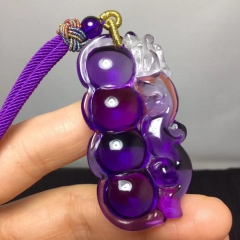 东海水晶 纯天然紫水晶貔貅四季豆