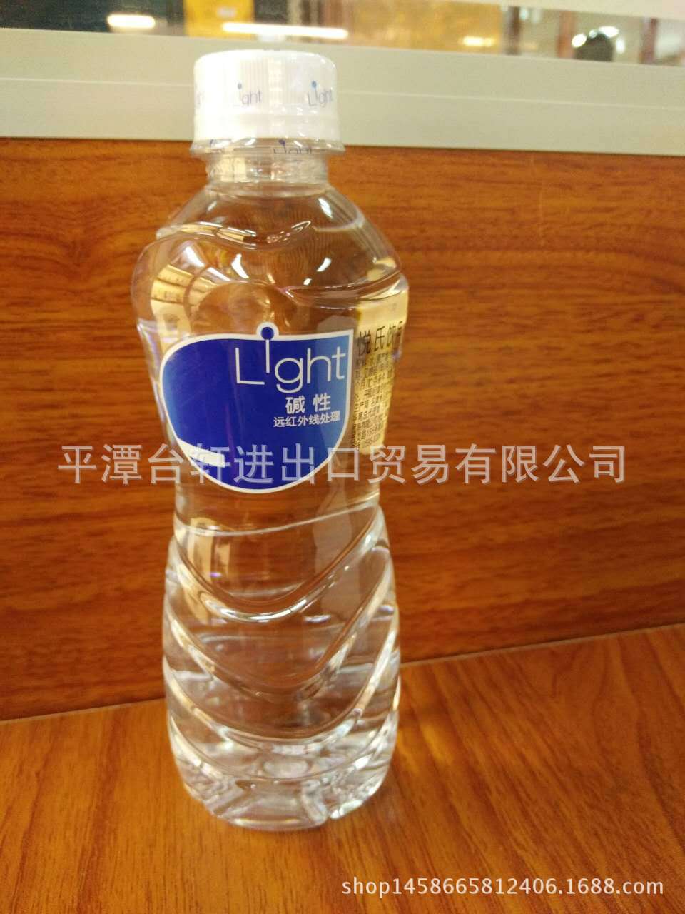 矿泉水3